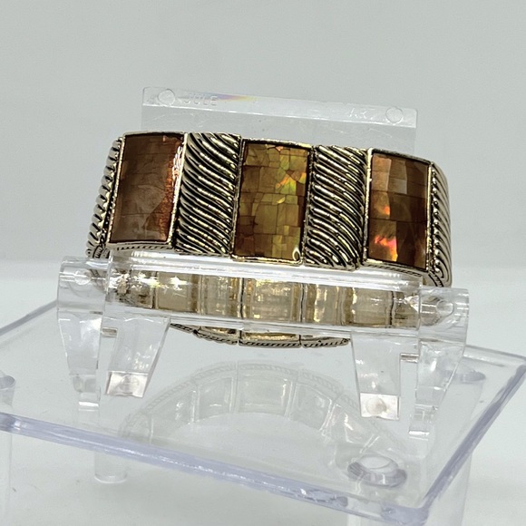 Vintage Crackled Mother of Pearl Shell Mosaic Resin Tiled Stretch Bracelet - Picture 3 of 7